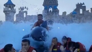 "为海而战，踏浪前行"