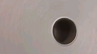 لم أضحك منذ أكثر من عشر سنوات، وهذه المرة لم أستطع منع نفسي من الضحك.