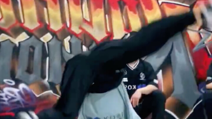 Street Dance Goddess Pulls Off Some Ultra-Sleek Moves — So Fierce!