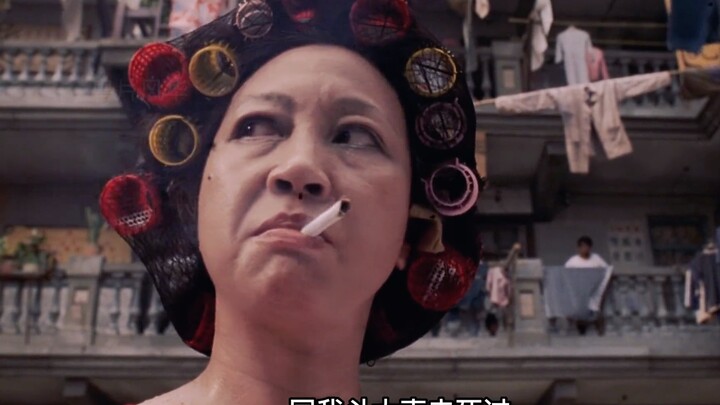 كنت أظن في صغري أن صاحبة العقار شريرة، لكنني الآن فقط أكتشف طيبتها.