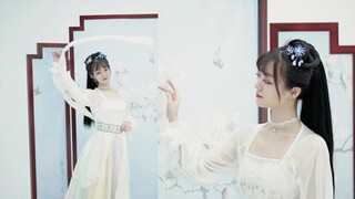With the memory of falling snow, it is the white moonlight in my heart [The Sound of Falling Snow - 