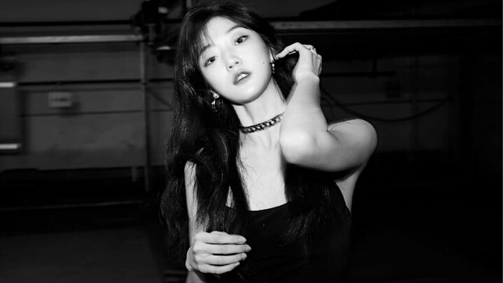 Holy cow! I totally get why everyone says she’s the Northeast’s Jeon Ji-hyun—she’s just so sweet, co