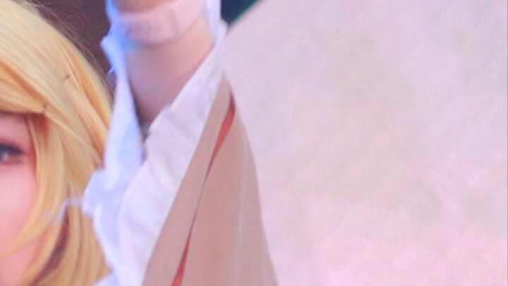 3202 There are still people appearing in the film Yinling dance Senbonzakura