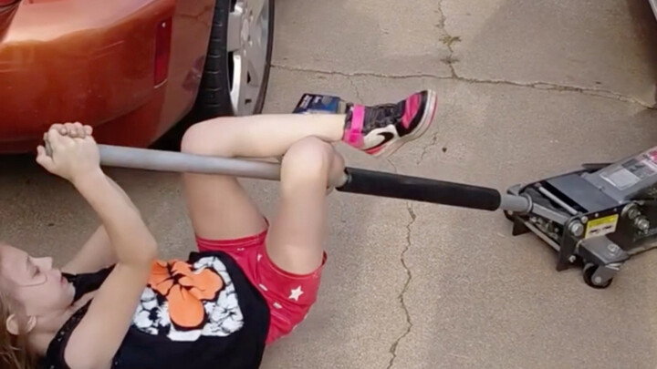 Little Girl Battles a Thousand-Pound Jack