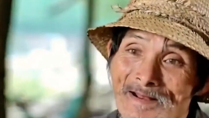 Selama lebih dari 30 tahun, ia menggunakan kereta sapi untuk mengangkut dua juta lebih batu, hingga 
