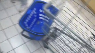 Nếu anh dám nói, tôi dám bắn.