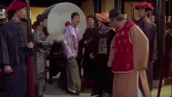 Flash 1,8 detik untuk mengendalikan musuh, kebahagiaan sangat sederhana