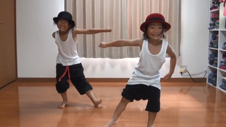 [Locking Dance] It's so exciting! The original Locking dance of the 7-year-old genius brother and si