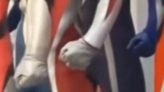 黑暗迪迦，他真的好会