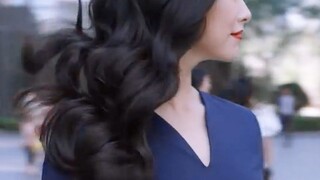 有的人还在营销少女的时候，她已经凭借成熟妩媚杀出来了！