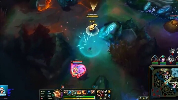 lol  game này anh cân hết