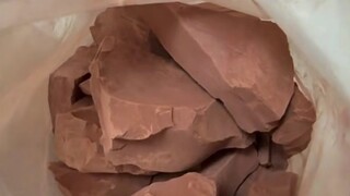 孕期特别想吃土