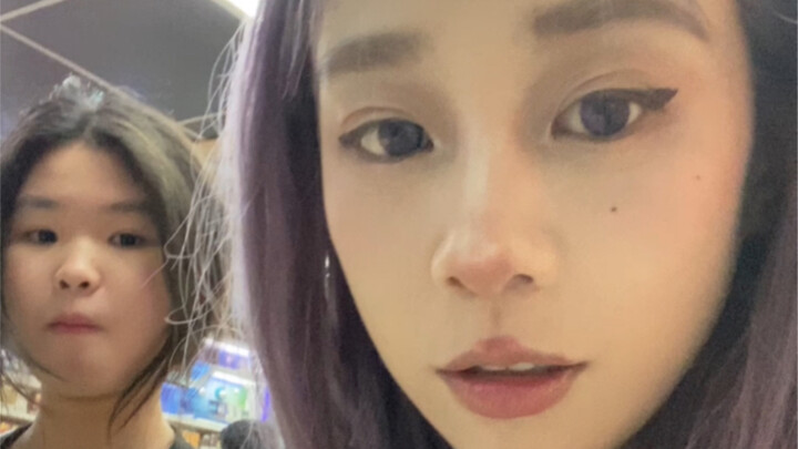 Được rồi được rồi, trước Tết không còn nuối tiếc gì nữa.