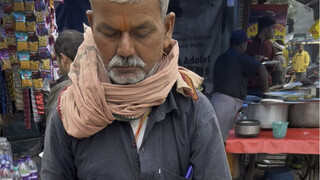Indian street lunch, egg bread, clean and hygienic!