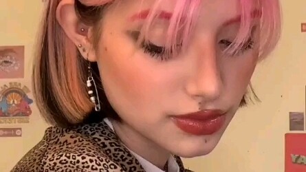 นี่คือการย้อมผมแบบสาวแกร่งเหรอ?