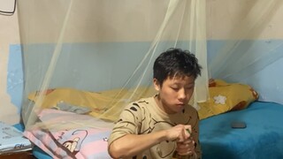 Saya mendapat 390 yuan dalam 12 jam hari ini, dan menghabiskan 15 yuan untuk membuat ayam lada dan u