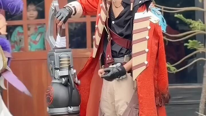 cosplay anime: jadi Hero