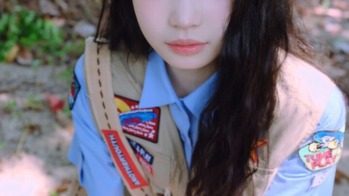 เปรียบเทียบสมาชิกในทีมที่เต้นเก่งกับที่เต้นไม่เก่ง บางคนเต้นได้อย่างง่ายดาย ขณะที่บางคนเหมือนไม่เคยฝ