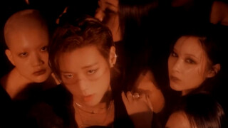 لقد ظهرت في الفيديو الموسيقي لبارك جي هون! Blank Effect! شكرًا لاهتمامكم!