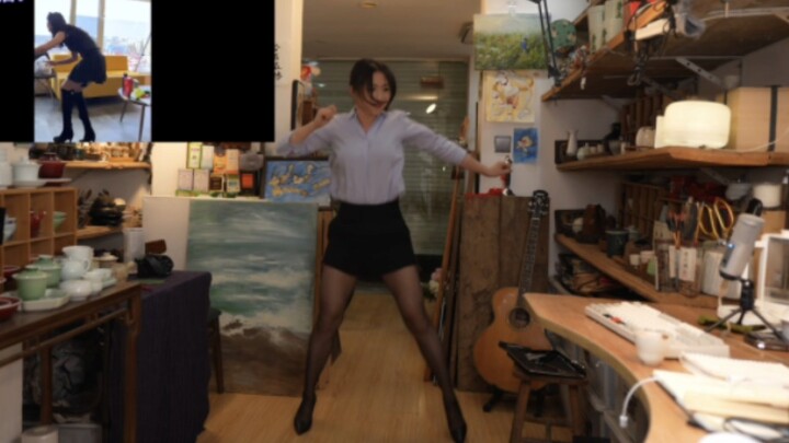 No more work, try Madonna's 16 squats (8.5 stiletto version...