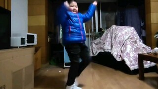 快要在家关懵了，随便扭一曲（doge）广场舞：我的玫瑰卓玛拉