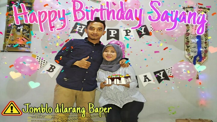 KASIH KEJUTAN ULANG TAHUN UNTUK PACAR !!! #EdisiBaper