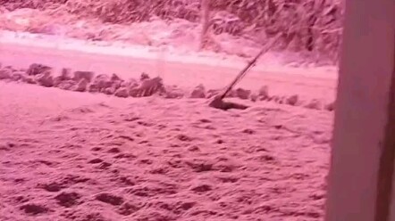 Lãng mạn của bông tuyết và tia lửa