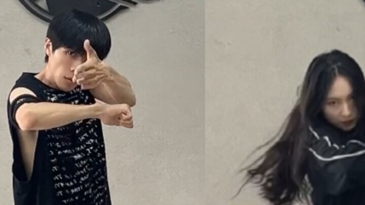 Ketika aku dan E menari tarian yang sama