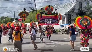 [玫瑰][玫瑰]祝福[玫瑰][玫瑰]  [玫瑰][Party][红包]今天的你，开心快乐[玫瑰][太阳][Fireworks]今年的你，一顺百顺[玫瑰][猪头][福]今生的你，永远健康[玫
