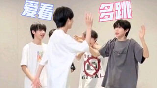 Yang Bowen's girl group dance gained a group of little fans~