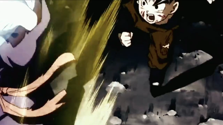 The Sun family father and son teamed up to send out waves. "Dragon Ball "Kakarot" is a super hot ani