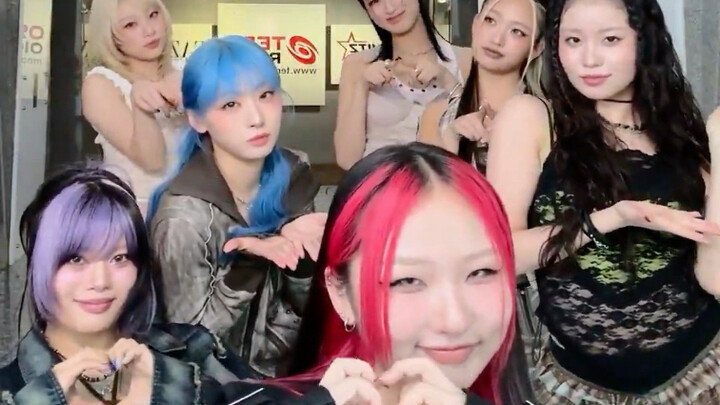 HANA cuối cùng cũng quay rồi, so với vẻ mỏng nhẹ thì em thích anh hơn.