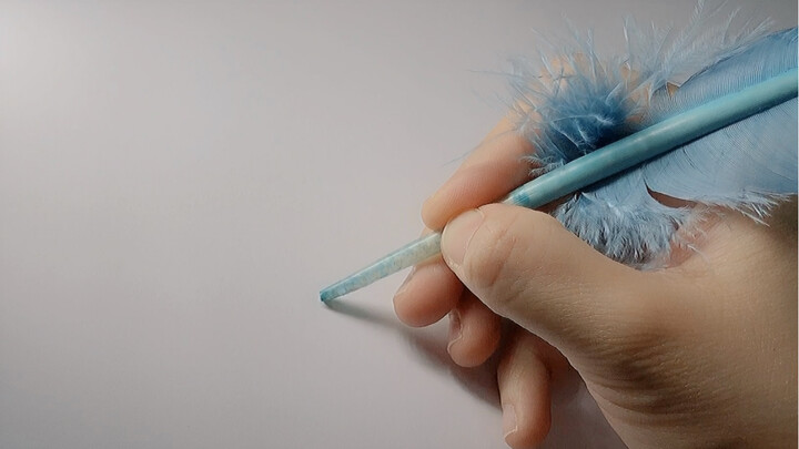 [Viết tay] Bút lông vũ trong truyền thuyết, chỉ có một cọng lông chim