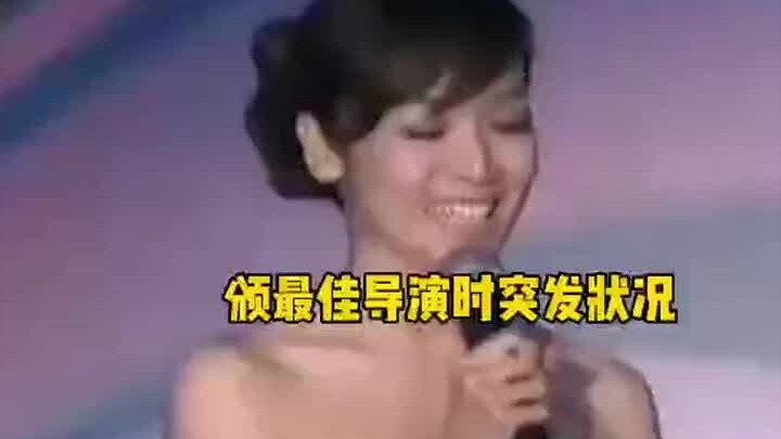 侯佩岑情商高光时刻：教科书级别救场，你以为为啥周杰伦对她一直念念不忘