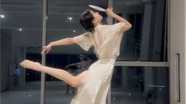 Is she your white-moonlight figure from the * era?