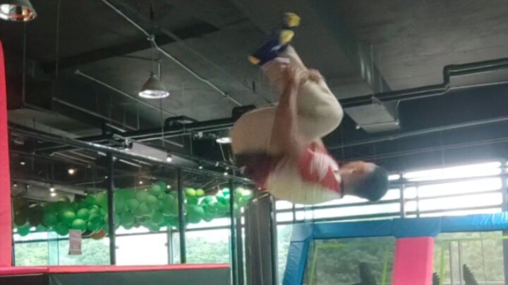 #flips #trampoline park