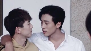 [Hou Wenyuan] Beri dia kemeja putih dan dia berperan sebagai chaebol Korea dalam drama domestik