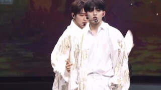【seventeen】Kra Island exchange stage, this is really not a challenge to hold back laughter