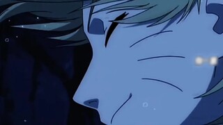Naruto dengan pelindung dahi yang tidak dikancing sungguh tampan
