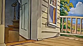 Tom save Jerry