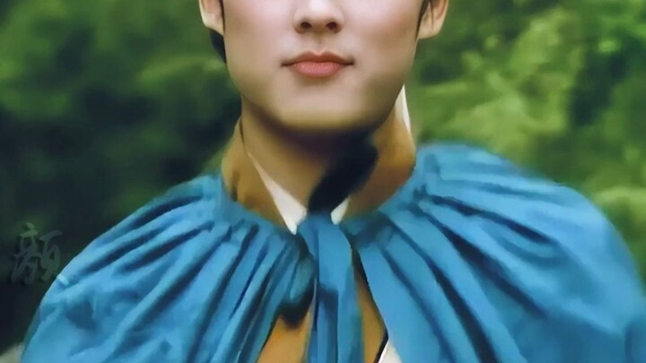 In the past, Jia Lian was charming but not vulgar; now, he’s both charming and vulgar!