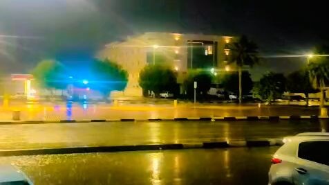 Achabak ek hamdard mila