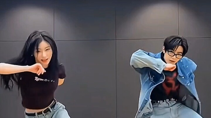 11 K-pop Idols’ ITZY “That’s a No No” Dance Challenge