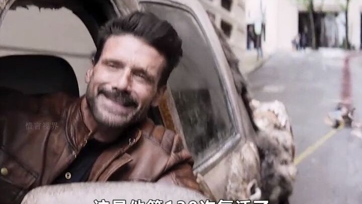 هذا الشخص قُتل 366 مرة في عام واحد لإنقاذ زوجته السابقة، ويتمتع بأقوى قدرة خارقة لكنه عاجز عن إنقاذ 