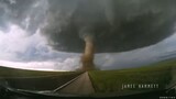 Tornado -storm chasing