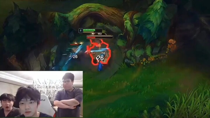 Le Yan's Lee Sin completed six jungle camps and reached level 4 in just 1 minute and 40 seconds—Ning