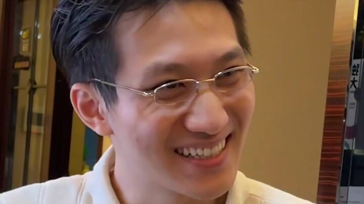 “คุณรู้ได้ยังไงว่าฉันท้องเสีย?”