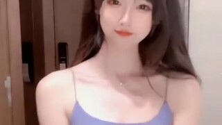 Người phụ nữ xinh đẹp, yêu yêu