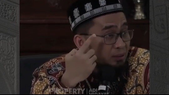 DAKWAH USTADZ ADI HIDAYAT PART 3