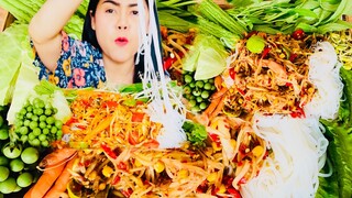 ส้มตำกุ้งลวกหอยเชลล์ ขนมจีน เผ็ดแสบไส้😁😁 ร้องเพลงให้ฟังพ้อมจ้า😁😁